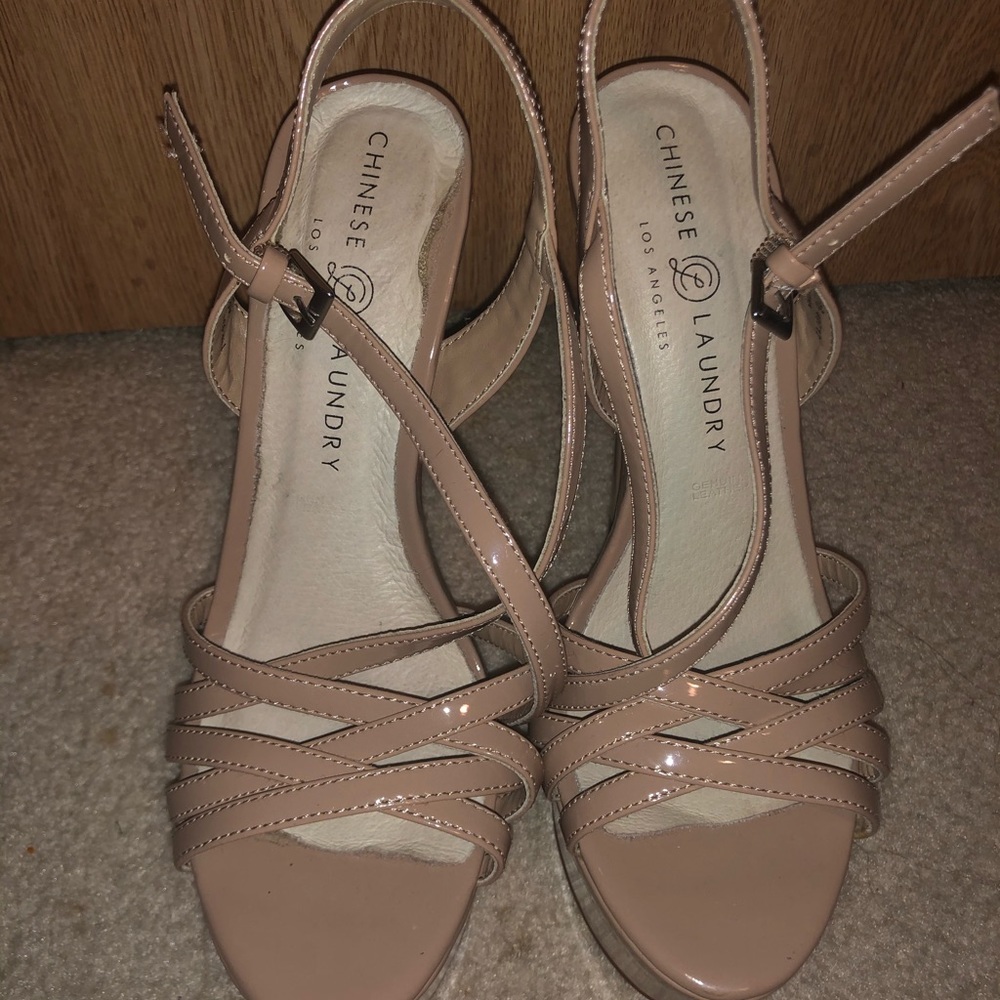 Nude Tippy Tops / Teaser